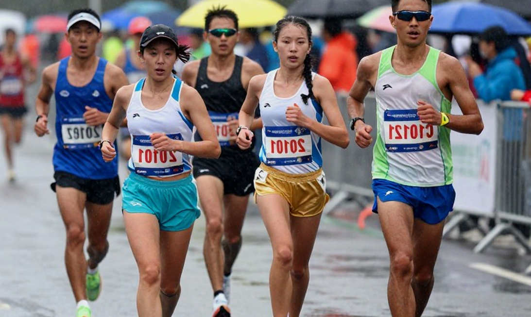 Red Bull và bài toán con người: Khi Mekies không thể chứng minh bằng đồng hồ bấm giây