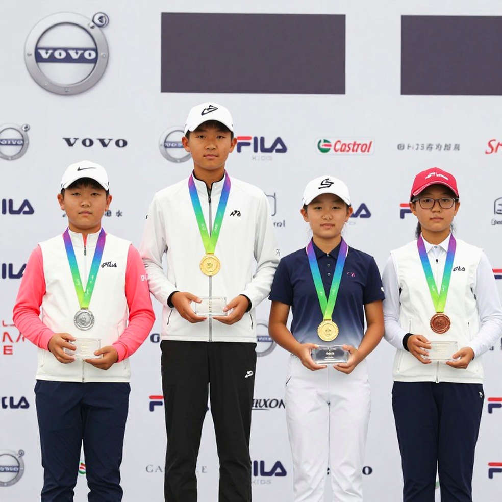 Phân tích dữ liệu golf: PGA Tour và LIV Golf vẫn dẫn đầu dù thiếu thông tin cụ thể